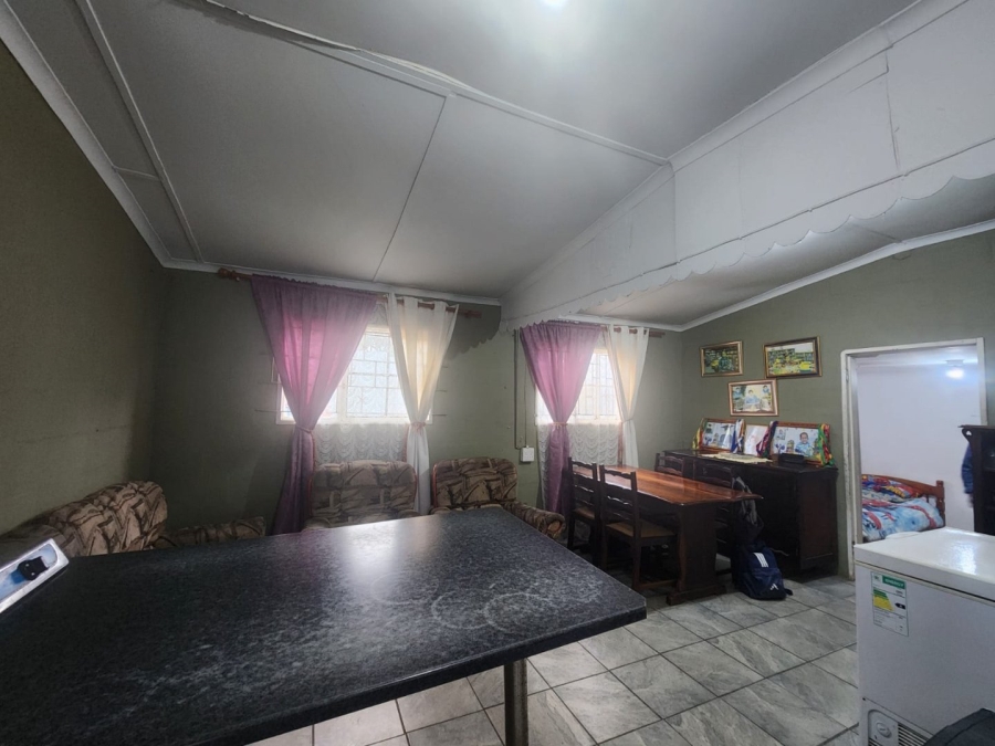 3 Bedroom Property for Sale in Pacaltsdorp Western Cape